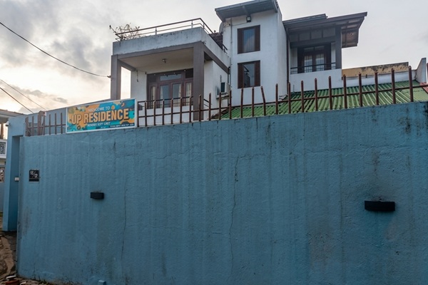 Front view from road